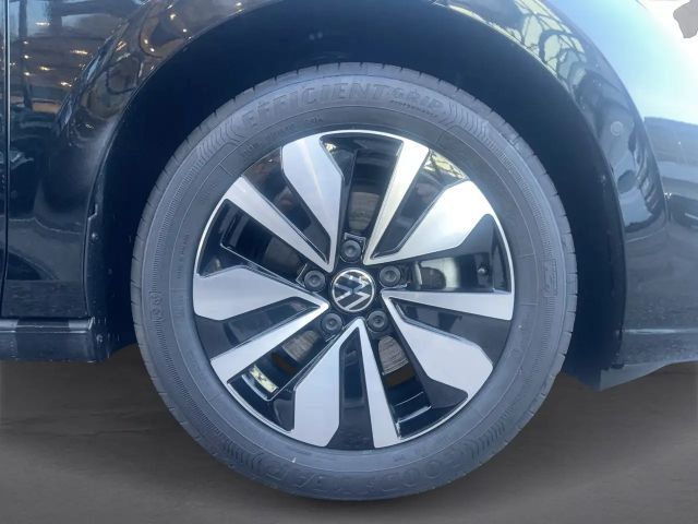 Volkswagen Golf Business DSG Variant