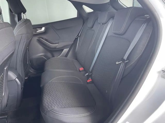 Ford Puma EcoBoost Titanium