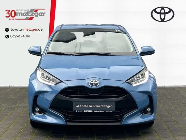 Toyota Yaris Hatchback Hybride Team D