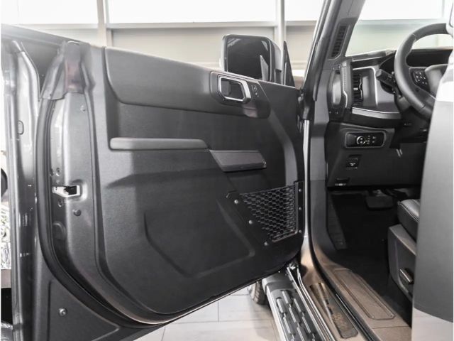 Ford Bronco 4x4 AWD Outer Banks