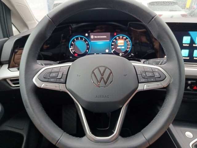 Volkswagen Golf 1.5 TSI Golf VIII Life