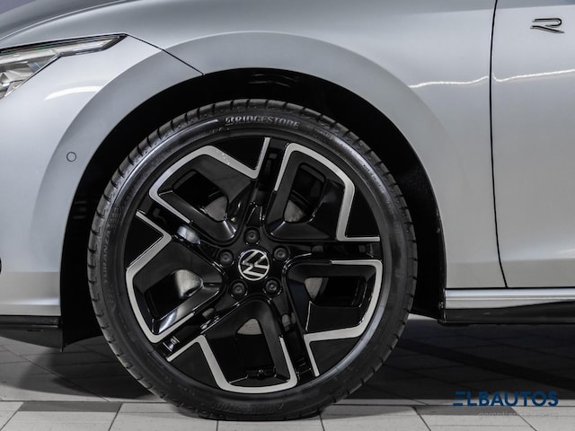 Volkswagen Golf Golf 1,5     R-L  BT110eTSID7F