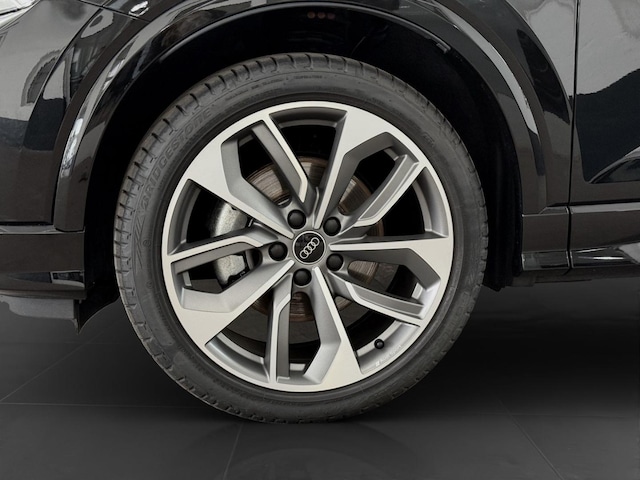 Audi Q2 30 TFSI S-Line