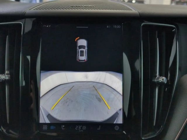 Volvo XC60 Dark Plus