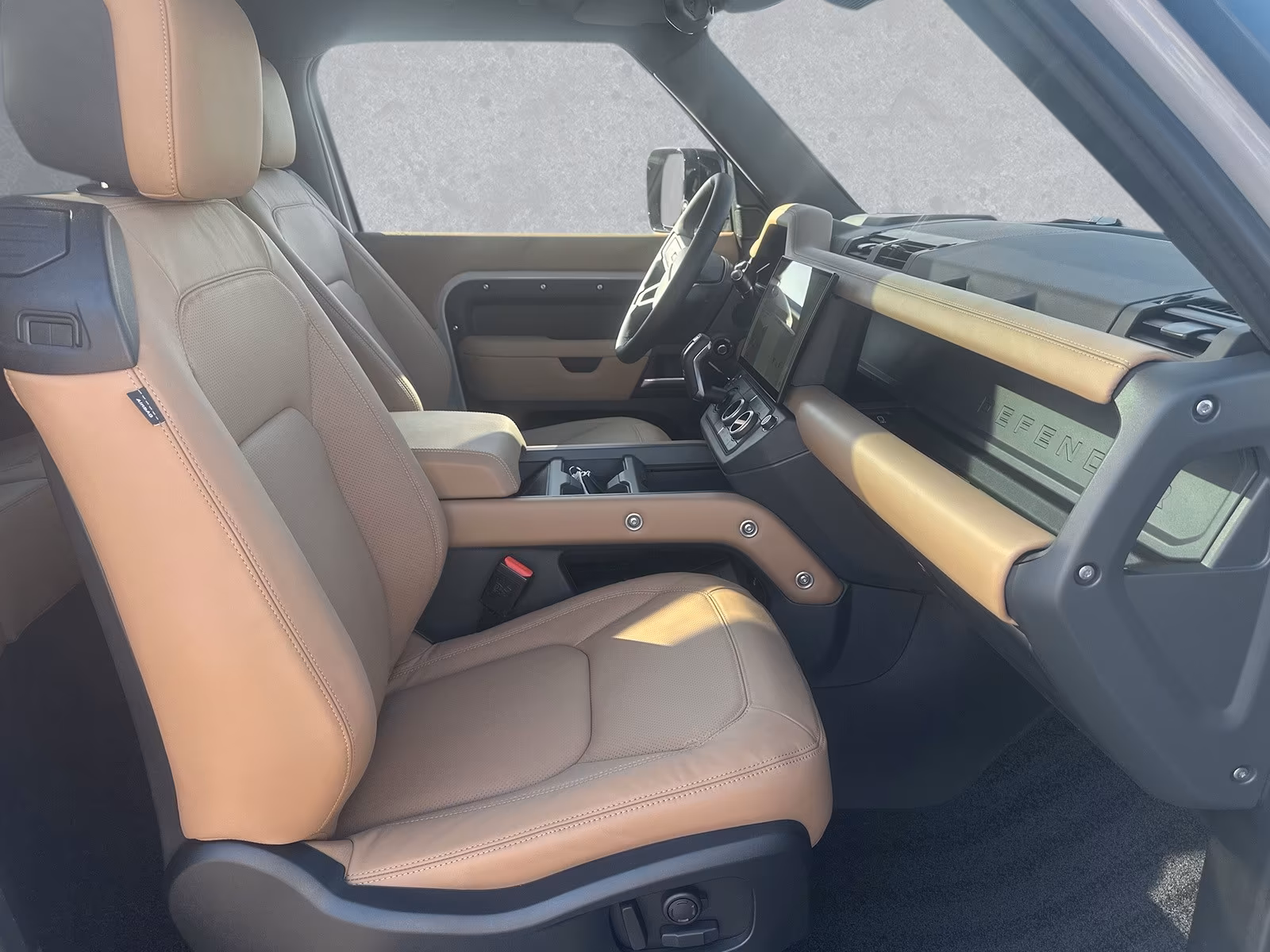 Land Rover Defender 90 Dynamic HSE