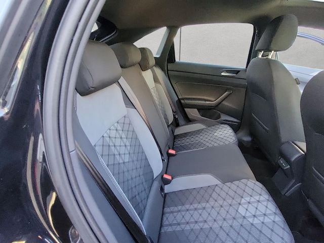 Volkswagen Taigo 1.5 TSI DSG R-Line