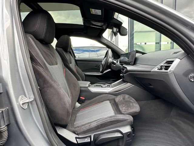 BMW 320 320d M-Sport Touring