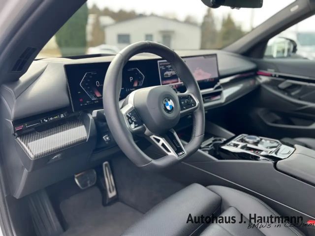 BMW 520 520d M-Sport Touring