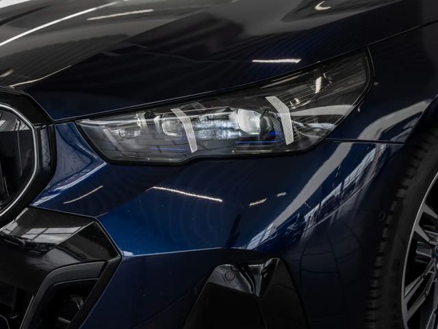 BMW i5 M-Sport Sedan eDrive40