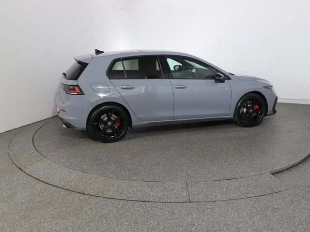 Volkswagen Golf DSG GTI