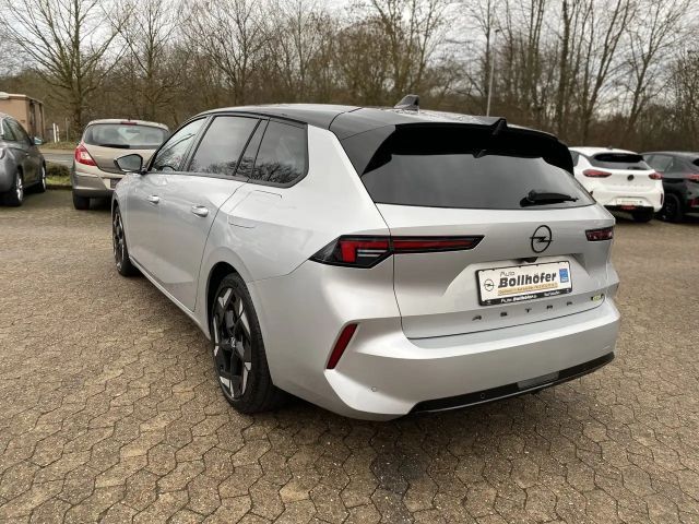 Opel Astra GSe Sports Tourer
