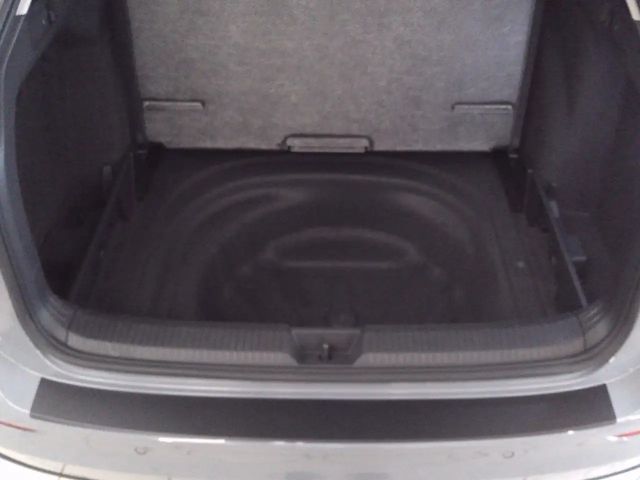 Volkswagen Golf DSG Life Variant