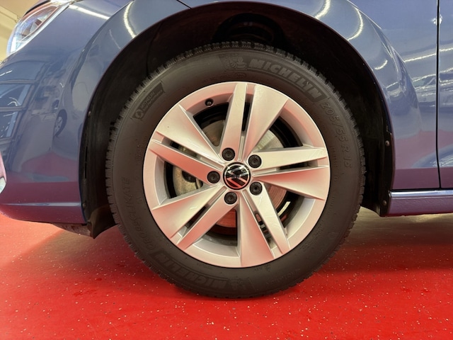 Volkswagen Golf 1.5 TSI