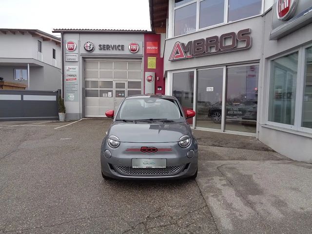 Fiat 500e 42 kWh RED