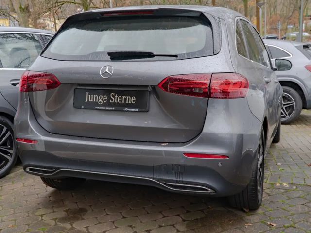 Mercedes-Benz B 180 Progressive