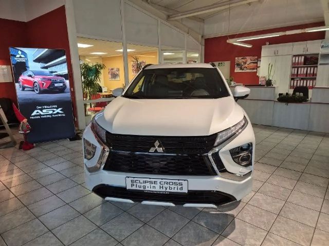 Mitsubishi Eclipse Cross 4WD PHEV