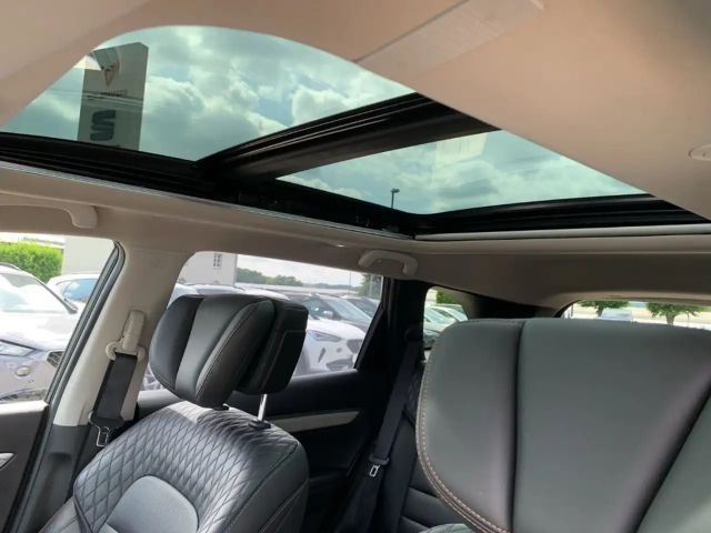 Renault Koleos Blue Initiale Paris