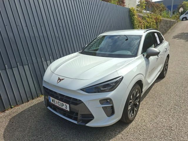 Cupra Terramar 1.5 e-Hybrid