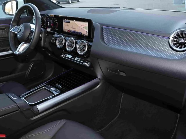 Mercedes-Benz GLA 180 Progressive