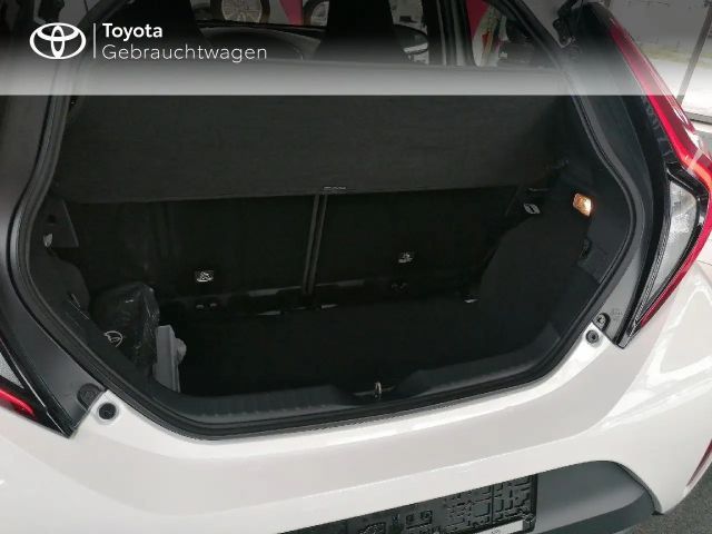 Toyota Aygo X Business Hatchback