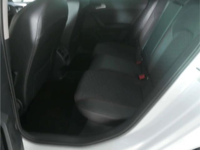 Seat Leon 1.5 eTSI DSG FR-lijn Sportstourer