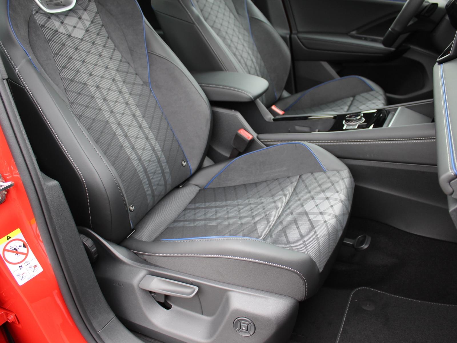 Volkswagen Tiguan IQ.Drive R-Line