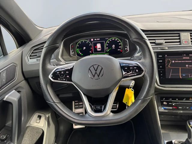 Volkswagen Tiguan 1.5 TSI DSG R-Line