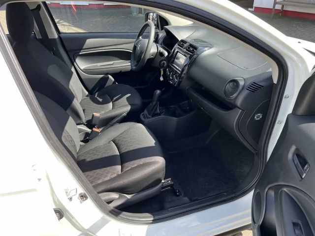 Mitsubishi Space Star Star