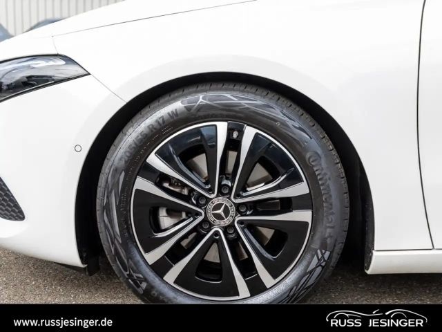 Mercedes-Benz A 180 Progressive