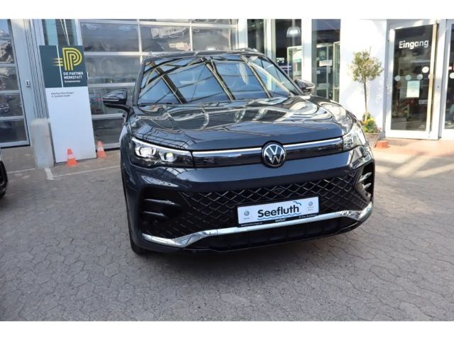 Volkswagen Tiguan 1.5 eTSI IQ.Drive R-Line