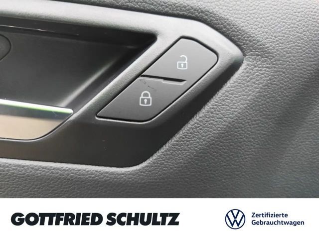 Volkswagen T-Roc GOAL TSI NAVI SITZHEIZUNG EINPARKHILFE LED