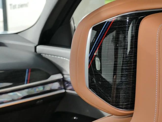 BMW i7 M-Sport Sedan