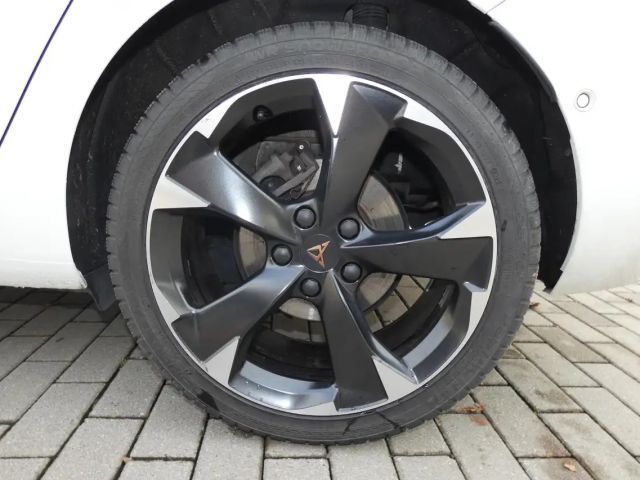 Cupra Leon 1.5 eTSI #DSG #KAM #SITZHZG #NAVI #PDC