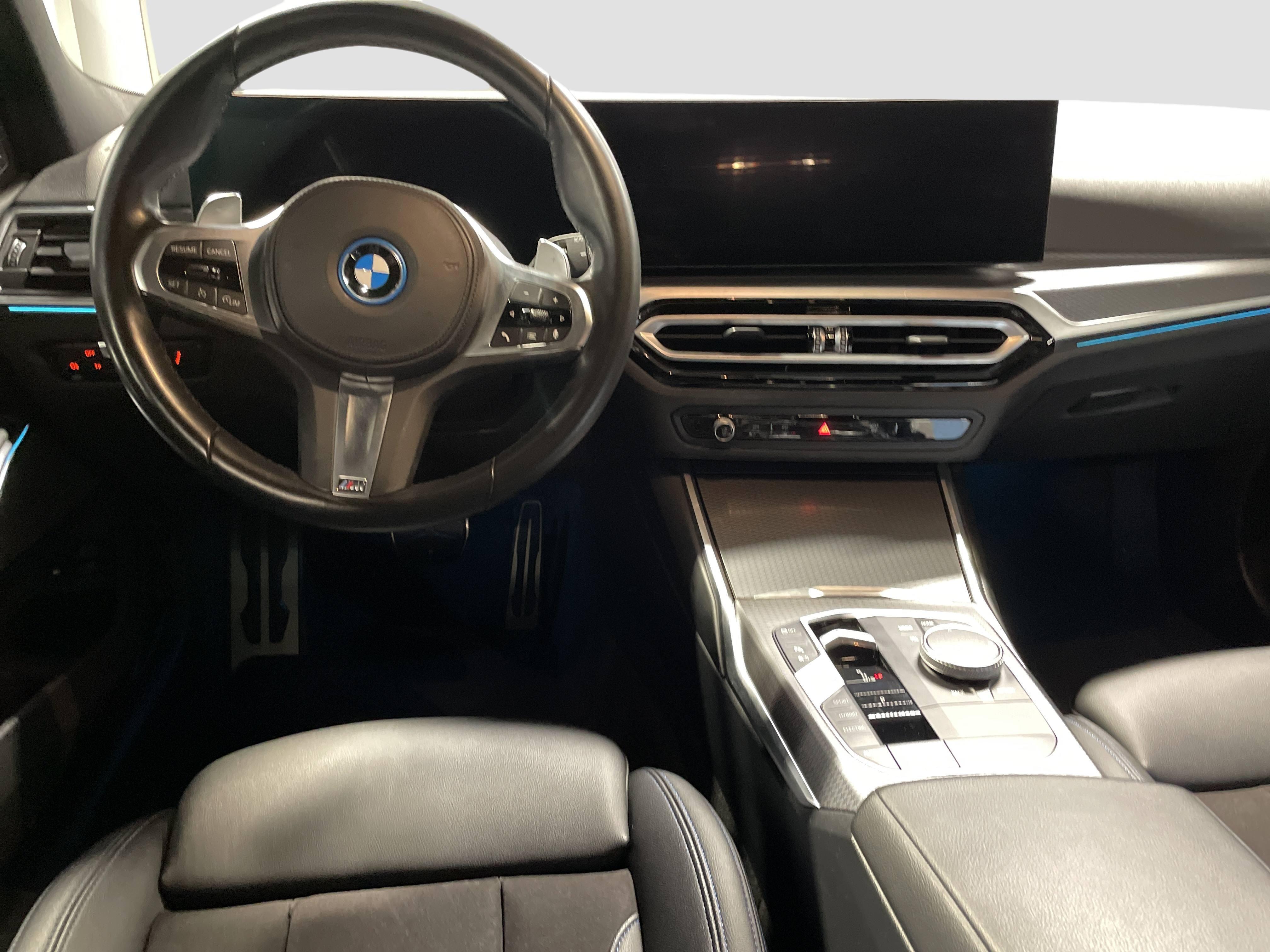BMW 330 330e Touring xDrive