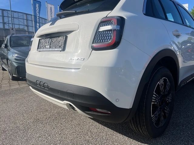 Fiat 600e HYBRID 100 RED KOMFORT STYLE