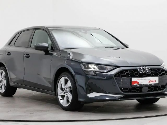 Audi A3 30 TFSI S-Tronic Sedan