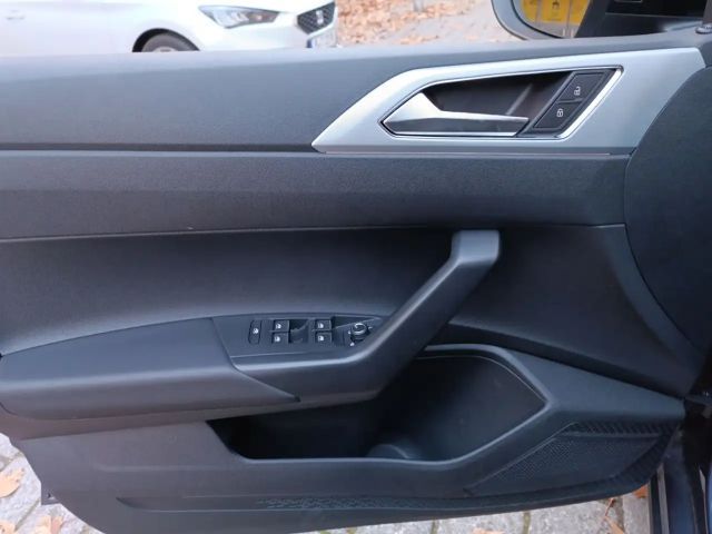 Volkswagen Taigo 1.0 TSI DSG