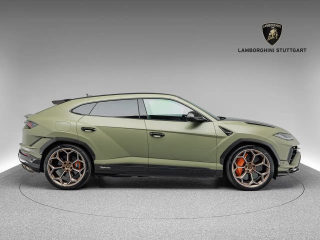 Lamborghini Urus Performante