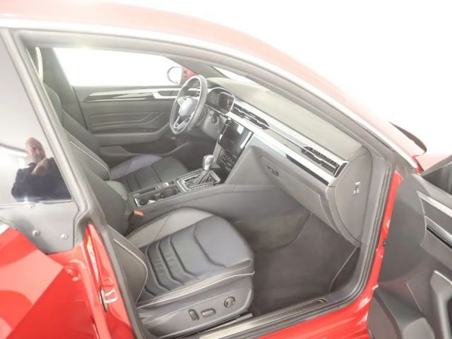 Volkswagen Arteon R-Line eHybrid
