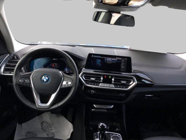 BMW X3 xDrive30e
