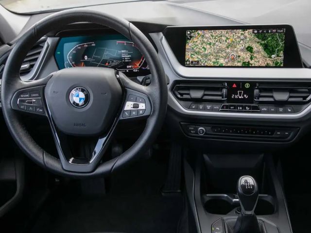 BMW 118 118i Advantage pakket Sedan