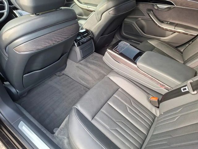 Audi A8 60 TFSI Hybride Lang Quattro