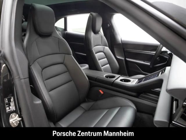 Porsche Taycan 4 Cross Turismo