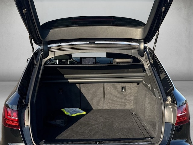 Audi A4 40 TFSI Avant Quattro S-Tronic