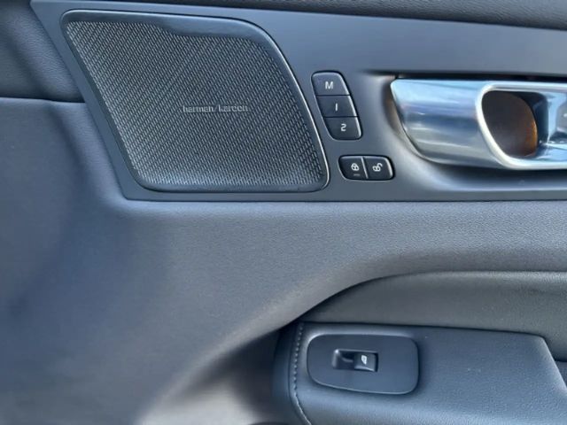 Volvo XC60 Bright Plus T6