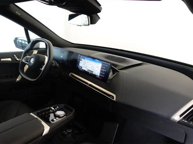 BMW iX xDrive50