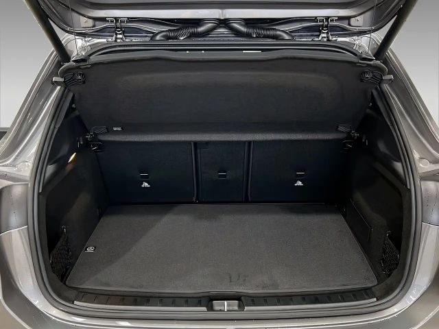 Mercedes-Benz GLA 200 AMG Line GLA 200 d