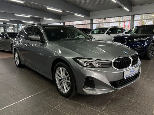 BMW 320 320d Touring xDrive