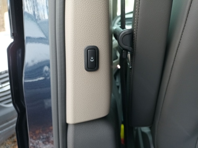 Volkswagen Multivan 2.0 TDI Lang Life T7