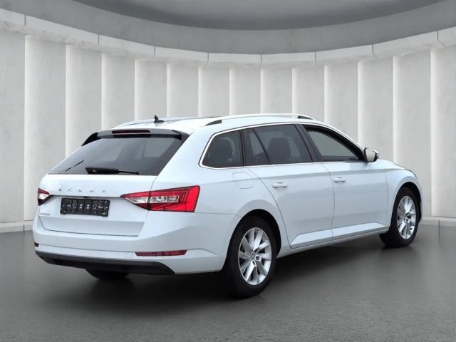 Skoda Superb 2.0 TDI Combi